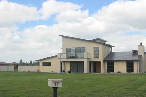 Photo of property in 15 Piako Drive, Darfield, 7571