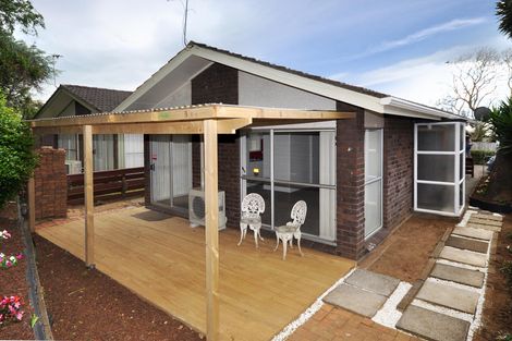 Photo of property in 3/51 Landscape Road, Papatoetoe, Auckland, 2025