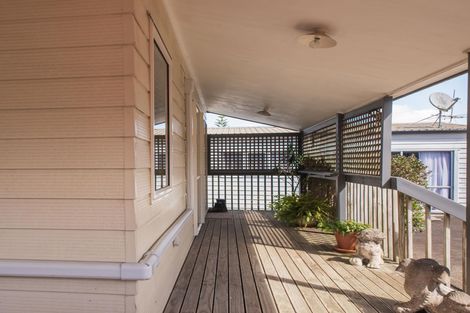 Photo of property in 30a Meadow Street, Mount Wellington, Auckland, 1062