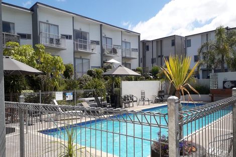 Photo of property in 16/7 Kelvin Hart Drive, East Tamaki, Auckland, 2013