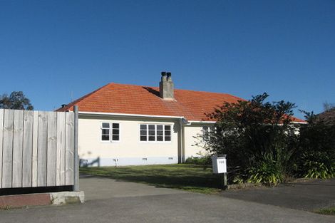 Photo of property in 266 College Street, West End, Palmerston North, 4412
