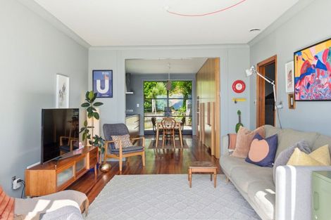 Photo of property in 63 Farnham Street, Mornington, Wellington, 6021