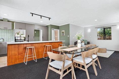 Photo of property in 11 Kiwi Street, Taupo, 3330