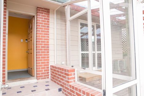 Photo of property in 14 Marine Parade, Bluff, 9814