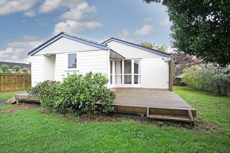 Photo of property in 17 Huia Street, Waiuku, 2123