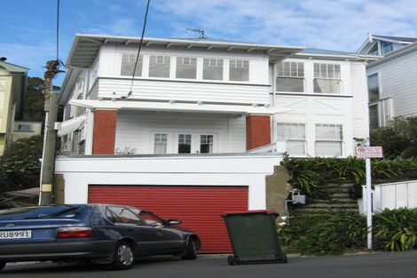 Photo of property in 27 Grove Road, Kelburn, Wellington, 6012