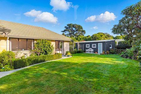 Photo of property in 7 Maple Lane, Waikanae, 5036