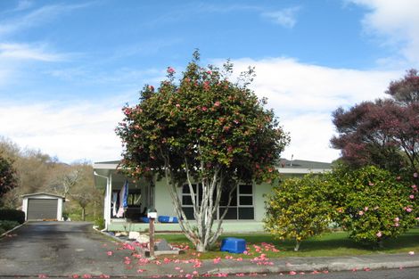 Photo of property in 32 Sunbelt Crescent, Takaka, 7110