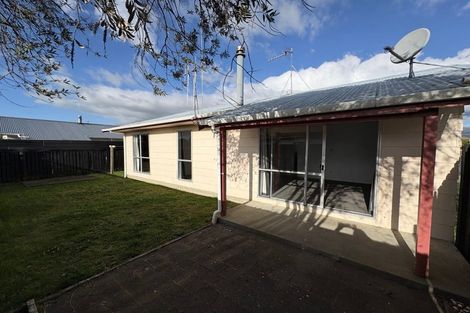 Photo of property in 65 Meadowvale Drive, Levin, 5510