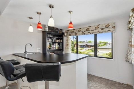 Photo of property in 35 Heathfield Avenue, Huntington, Hamilton, 3210