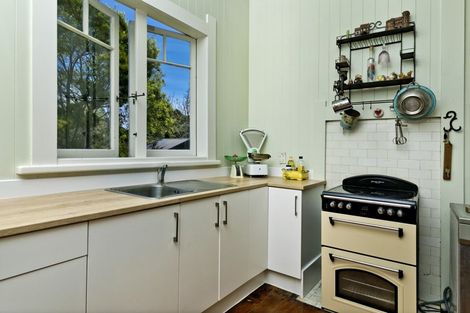 Photo of property in 166 Gervin Road, Wainui, Silverdale, 0992