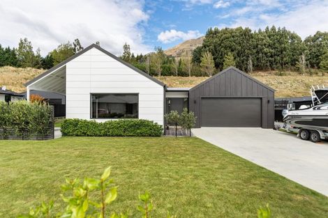 Photo of property in 68 Risinghurst Terrace, Lower Shotover, Queenstown, 9304
