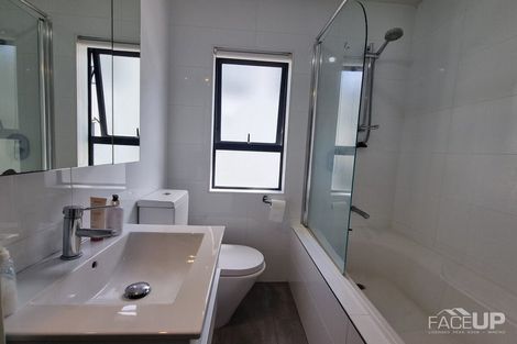 Photo of property in 34 Makamaka Lane, Albany Heights, Auckland, 0632