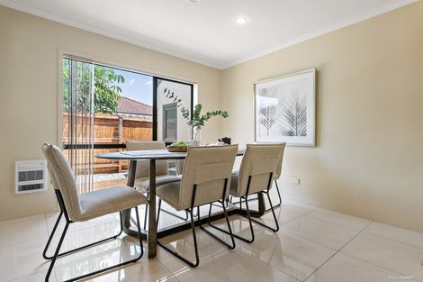 Photo of property in 12 Sheddings Lane, East Tamaki, Auckland, 2016