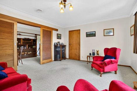 Photo of property in 15 Rosecamp Road, Beach Haven, Auckland, 0626