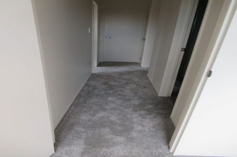 Photo of property in 2 Nikau Street, New Lynn, Auckland, 0600
