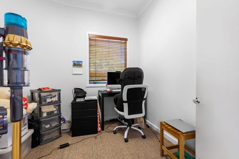 Photo of property in 79 Arrowsmith Avenue, Waipahihi, Taupo, 3330