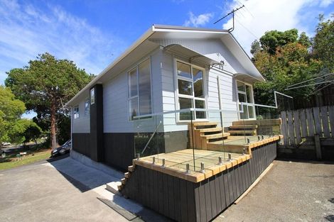 Photo of property in 16 Jayne Place, Torbay, Auckland, 0630
