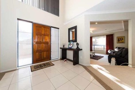 Photo of property in 56 San Marino Drive West, Henderson, Auckland, 0612