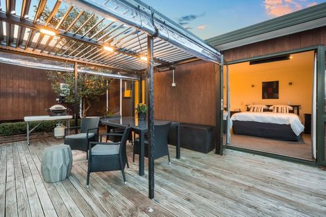 Photo of property in 25 Pine Ridge Terrace, Waikanae Beach, Waikanae, 5036