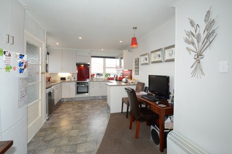 Photo of property in 39 Stephen Street, Halfway Bush, Dunedin, 9010