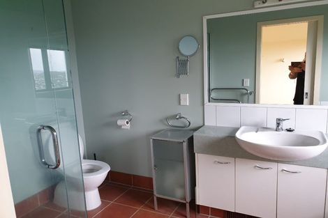 Photo of property in 7 Imran Terrace, Khandallah, Wellington, 6035