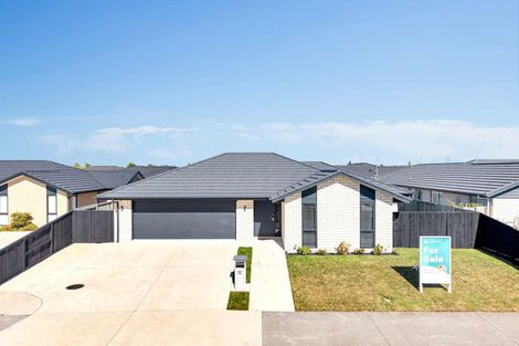Photo of property in 11 Kimbrae Drive, Rototuna North, Hamilton, 3210