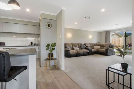 Photo of property in 8b Carrick Robertson Place, Waihi, 3610