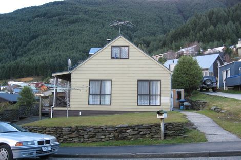 Photo of property in 25a Watts Road, Fernhill, Queenstown, 9300