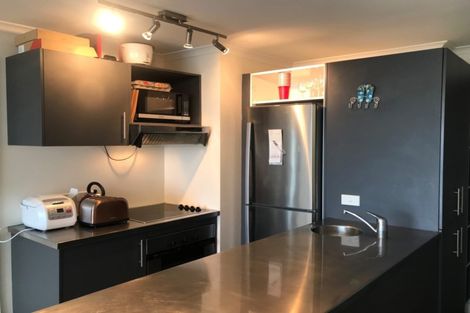 Photo of property in Monvie Apartments, 606/15 Holland Street, Te Aro, Wellington, 6011