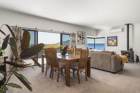 Photo of property in 17 Silich Street, Acacia Bay, Taupo, 3330