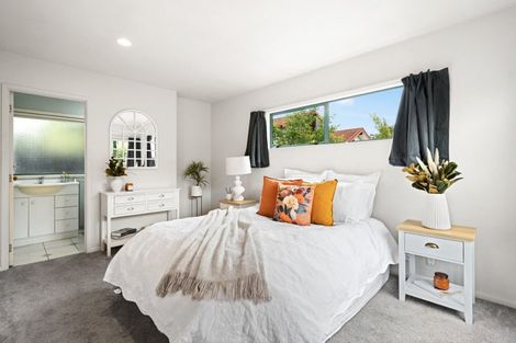 Photo of property in 4/84 Braid Road, St Andrews, Hamilton, 3200