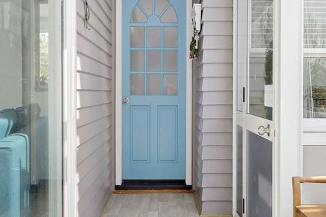 Photo of property in 79b Verbena Road, Birkdale, Auckland, 0626