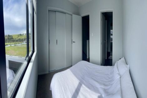 Photo of property in 12b Tikati Rise, Long Bay, Auckland, 0630