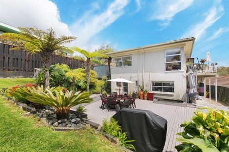 Photo of property in 1/11 Charles Dickens Drive, Mellons Bay, Auckland, 2014