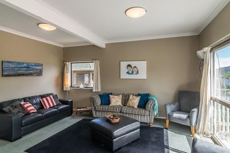 Photo of property in 14 Perth Street, Ngaio, Wellington, 6035