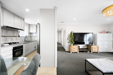 Photo of property in 49 Crawshaw Drive, Nawton, Hamilton, 3200