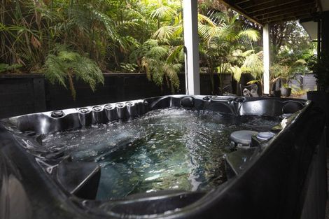 Photo of property in 17a Gordon Road, Mount Maunganui, 3116