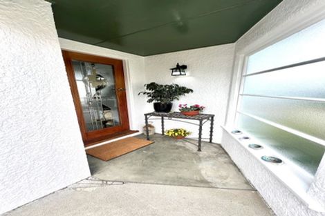 Photo of property in 151 Easther Crescent, Kew, Dunedin, 9012