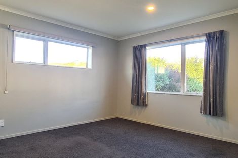 Photo of property in 253 Mark Avenue, Grenada Village, Wellington, 6037