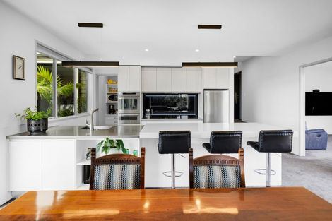 Photo of property in 5d Vardon Way, Waiwhakaiho, New Plymouth, 4312