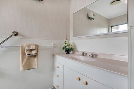 Photo of property in 3 Westminster Drive, Owhata, Rotorua, 3010