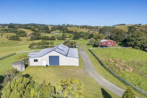 Photo of property in 211 Stoney Creek Road, Kaukapakapa, 0873