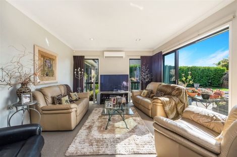 Photo of property in 64 Te Huia Drive, Flagstaff, Hamilton, 3210