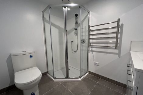 Photo of property in 107/28c Eileen Newey Place, Henderson, Auckland, 0612