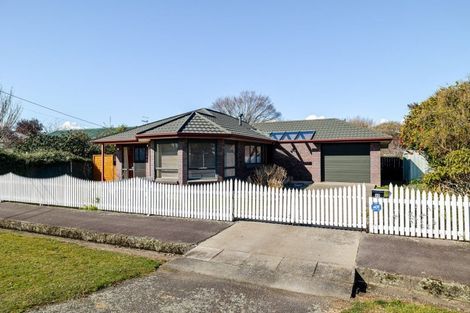 Photo of property in 17 Tyndall Street, Pahiatua, 4910