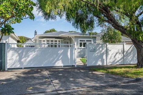 Photo of property in 48 Lambeth Road, Mount Eden, Auckland, 1041