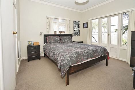 Photo of property in 12 Grey Street, Hamilton East, Hamilton, 3216