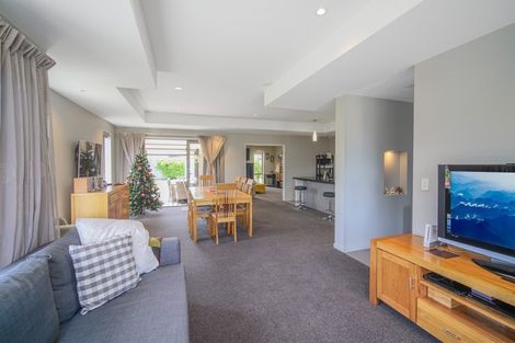 Photo of property in 38 Josephine Crescent, Aidanfield, Christchurch, 8025