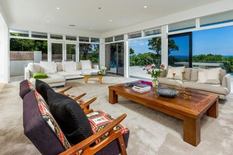 Photo of property in 2/34 Whitby Crescent, Mairangi Bay, Auckland, 0630